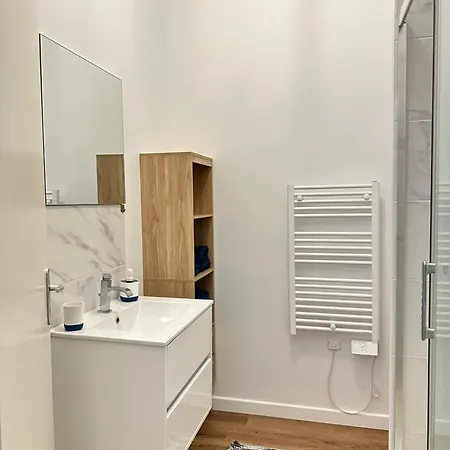 Apartment Casa Armando, Beau F2, 2 Places De Parking Clos, Proche Disneyland *