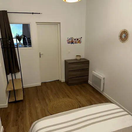 Casa Armando, Beau F2, 2 Places De Parking Clos, Proche Disneyland * Quincy-Voisins